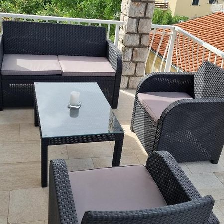 Apartmani Mali Selce Exteriér fotografie