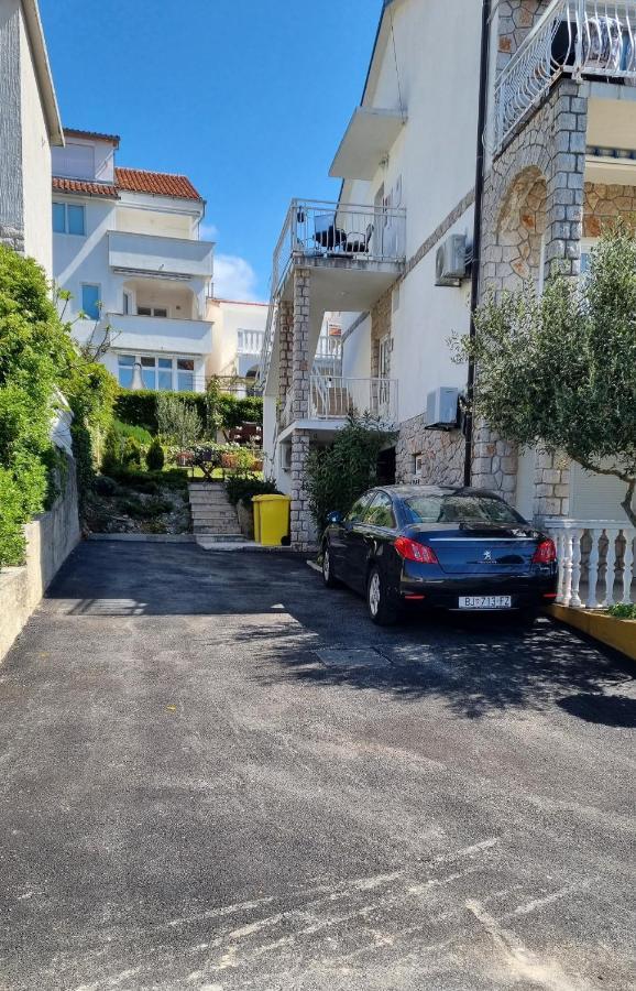 Apartmani Mali Selce Exteriér fotografie